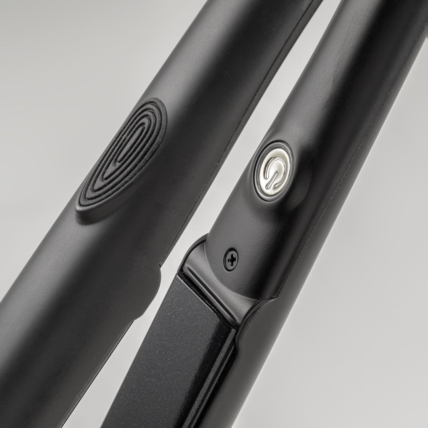 STYLER PRO - Piastra in ceramica effetto liscio