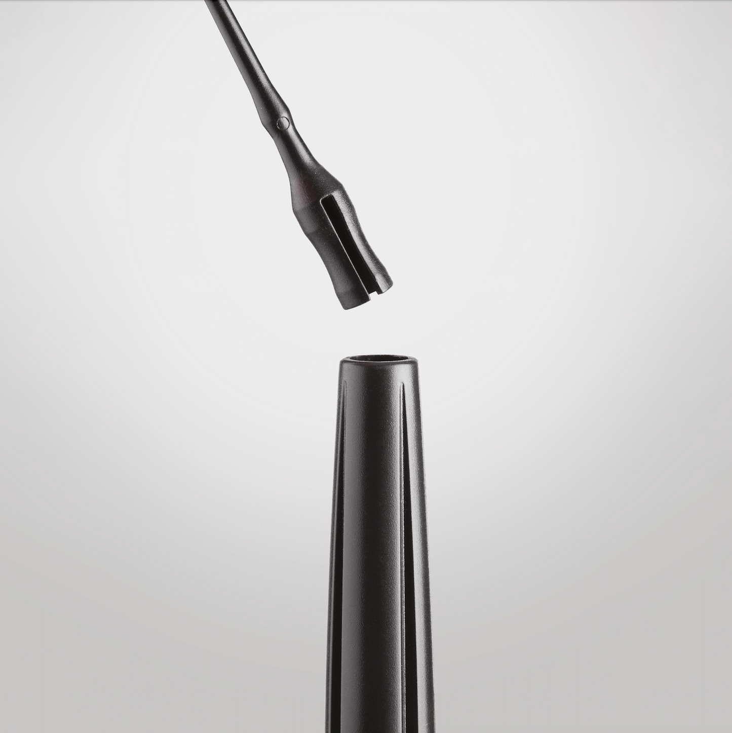 ALPHA THERM - Kit of 4 black thermal brushes 